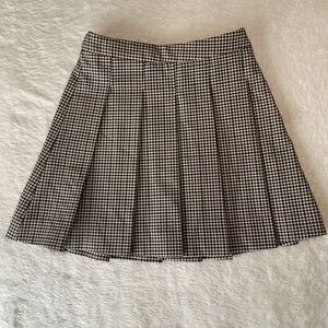 Zara Pleated Skirt side 8